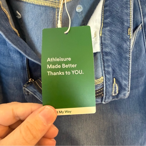 Halara Flex™ High Waisted Wide Leg Cuffed Jeans – XL Regular – Blue - Picture 7 of 9